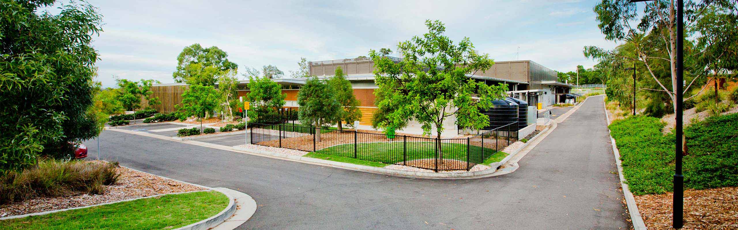 road to the veterinary medical centre building